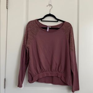 alya brand cropped sweatshirt sold by Francesca’s